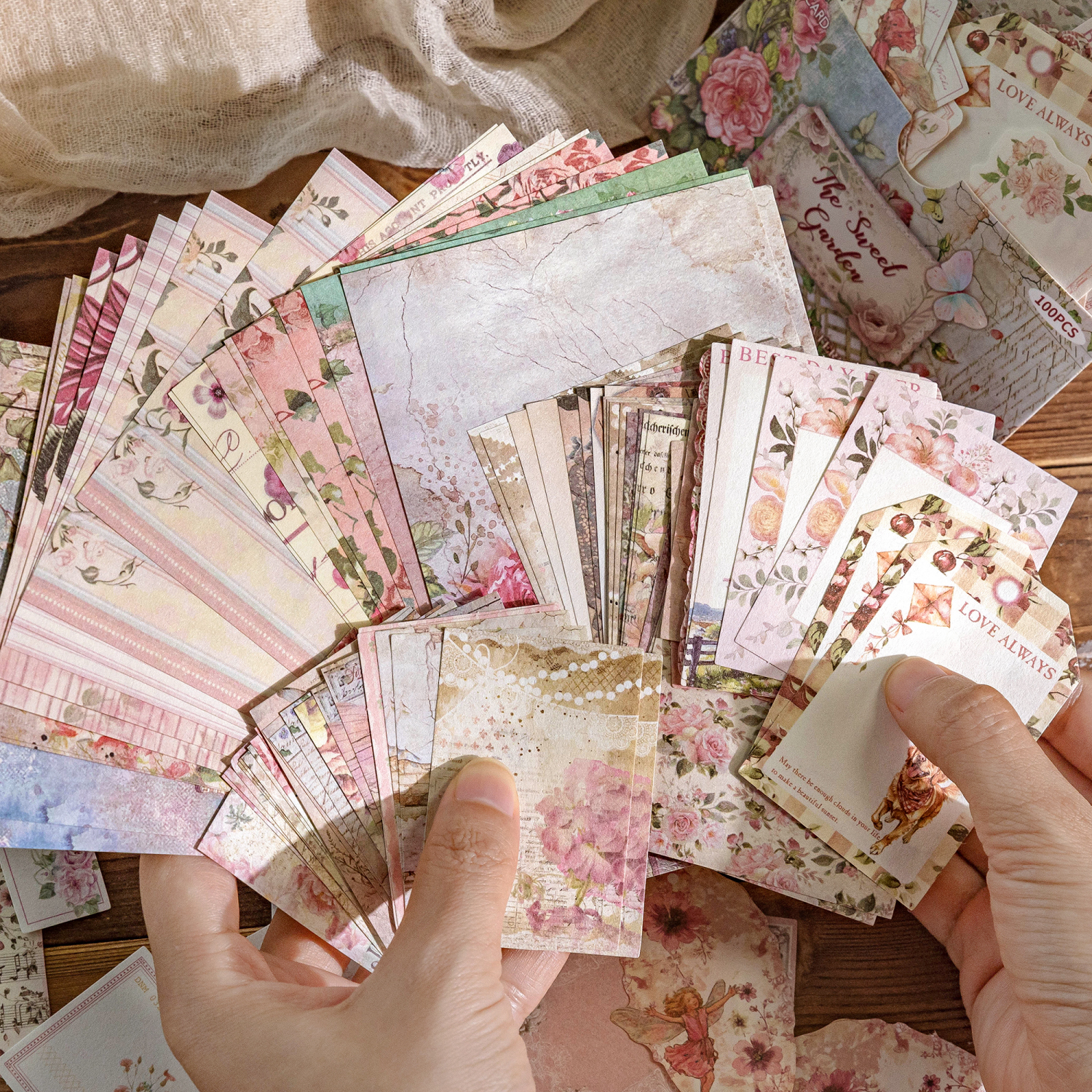 Vintage paper pack - 100 sheets with country post office theme